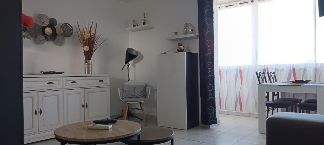 Le Queirele Lejlighed Le Lavandou Eksteriør billede